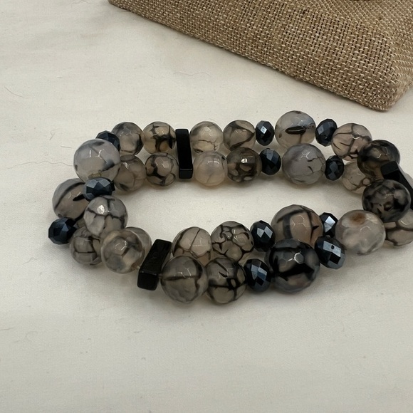 Double strand Tourmaline gemstone beaded stretch bracelet - Picture 5 of 6